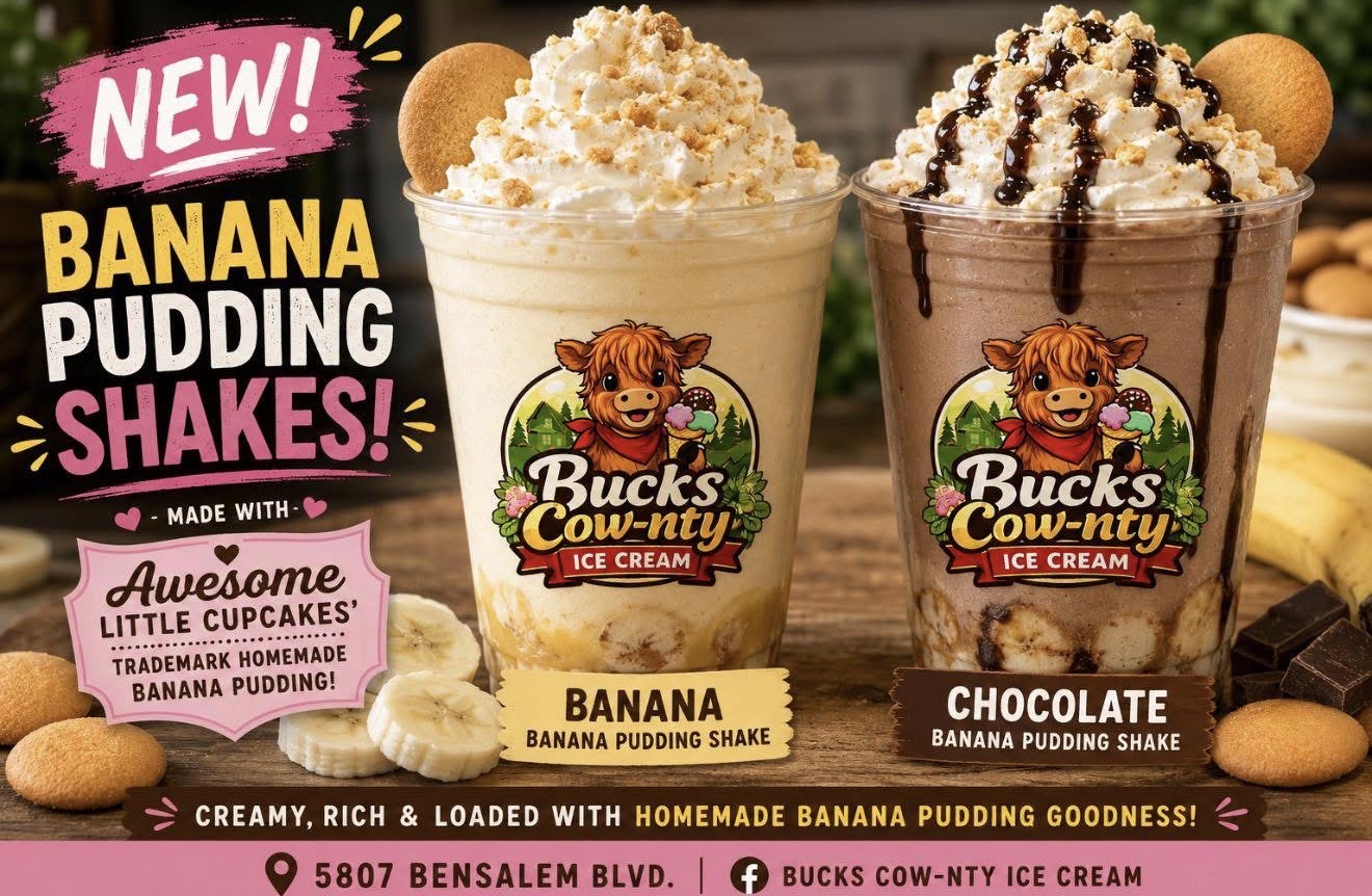 Banana pudding milkshakes in banana and chocolate flavors
